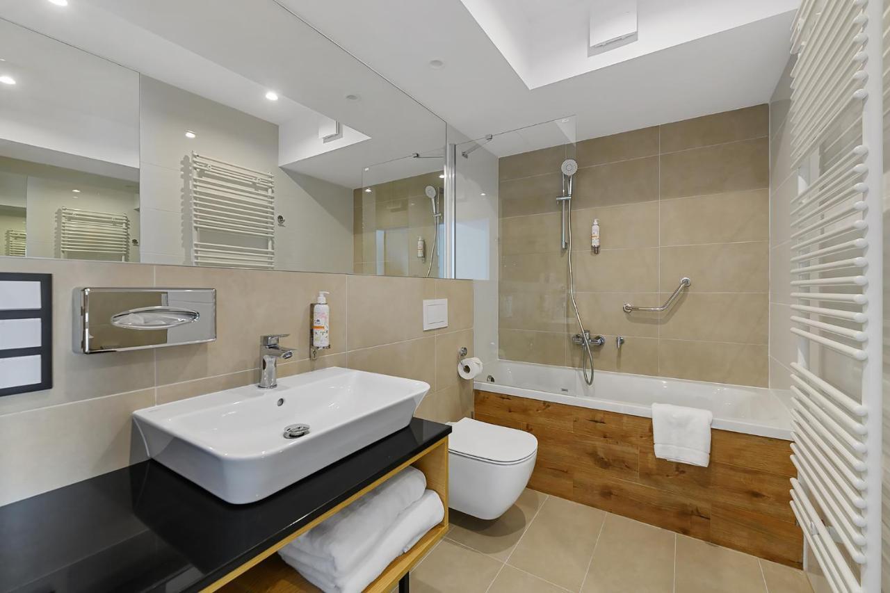 Aparthotel Termy Uniejow Εξωτερικό φωτογραφία
